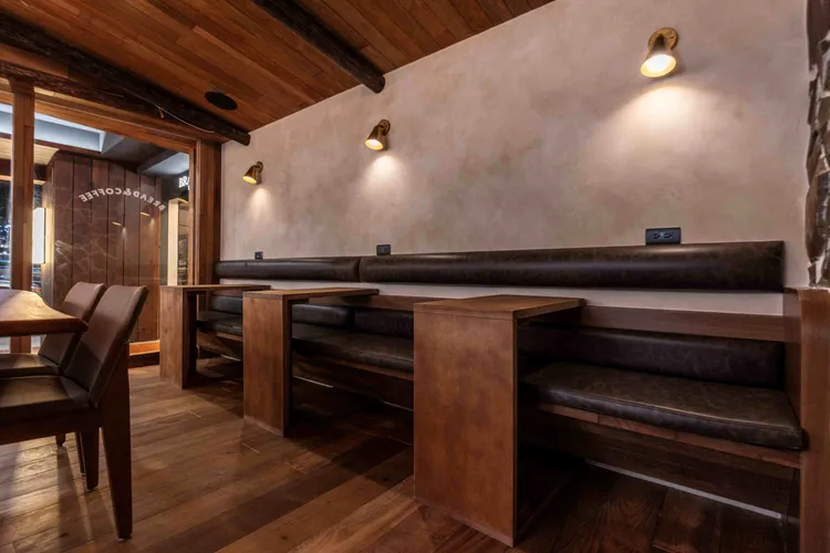 門市用餐區。業者提供