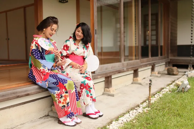 體驗換穿浴衣可暢遊5.7公頃日式主題園區。綠舞提供