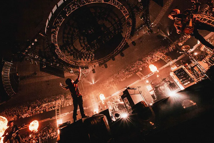 Official髭男dism的歌曲《Pretender》曾來台取景。寬宏藝術提供