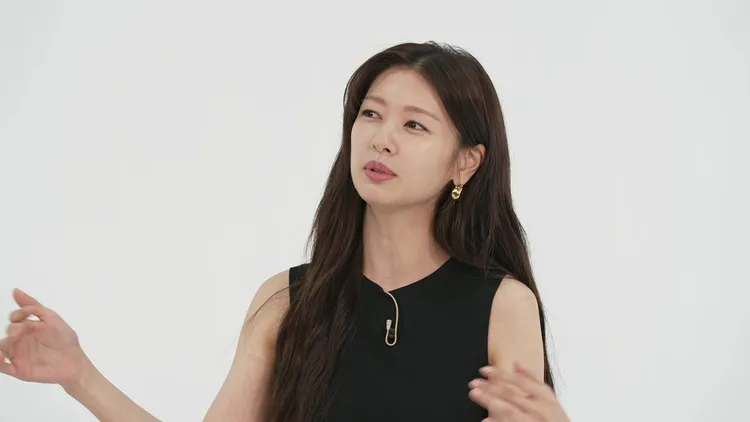 庭沼珉提到因為《媽媽朋友的兒子》，媽媽去超市買海苔，臨時買了丁海寅代言的品牌捧場。Netflix提供