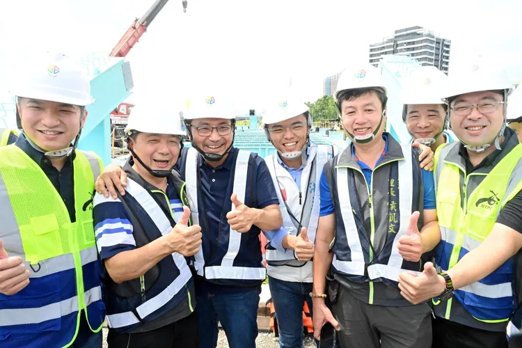 侯友宜透露昨晚有打給林郁婷。新北市府提供