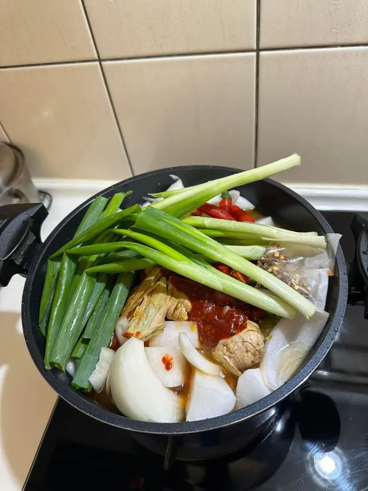 原PO分享滷牛肉做法。翻攝「Costco好市多 商品經驗老實說」臉書