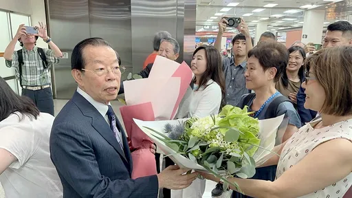 謝長廷卸任返台「若有所失」 感恩台日關係8年來從緊張到友好