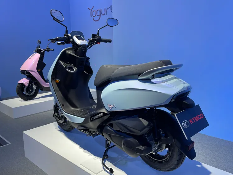 Yogurt 125 iCBS煞車版售價83,500元、iCBS+Keyless版86,500元。林浩昇攝