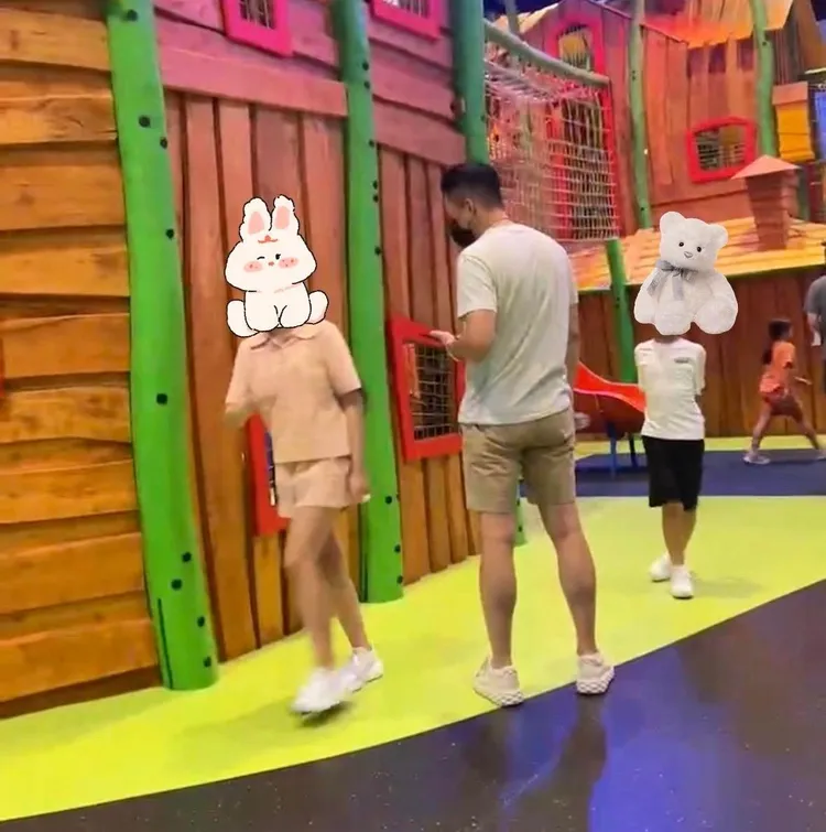 汪小菲帶孩子到澳門觀光。翻攝芒果撈小萌主微博