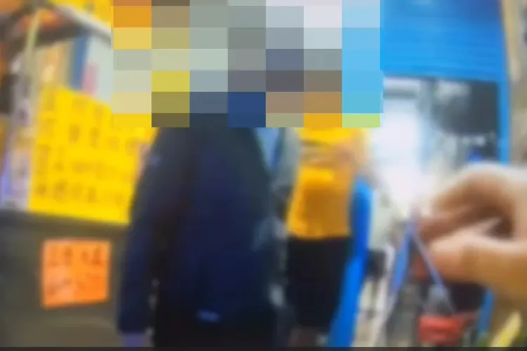 5名男子酒後壯膽到民宅討債，先打傷處理員警，又跟趕來的支援警力爆發肢體衝突，相當囂張。民眾提供