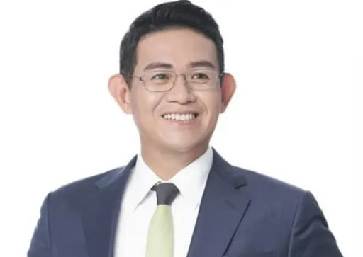 新北6連霸議員黃俊哲當選無效!因父贈500砂鍋魚頭賄選 「落選頭」是她遞補