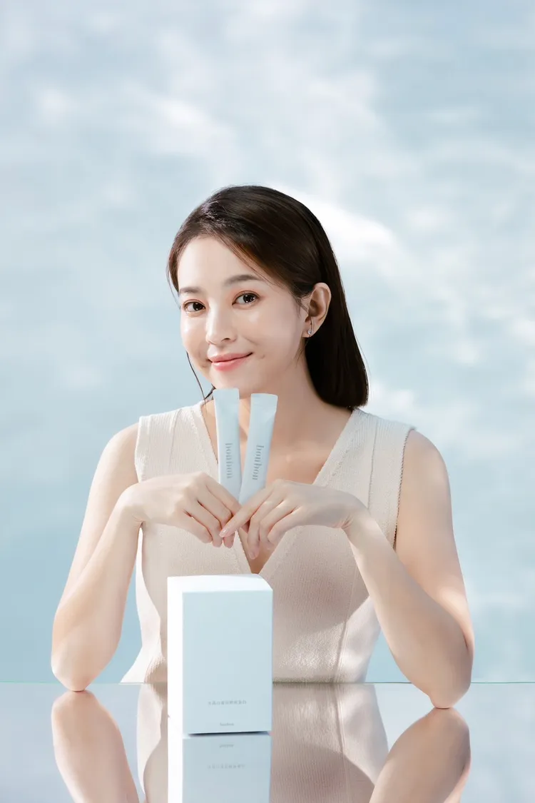 Vianne實測bonbon冰晶膠原蛋白粉覺得相當有感。翻攝張瑋瑋 Vianne Chang臉書