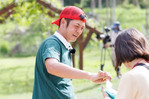 《明星村長》出事了!姚元浩爆濺血意外 哭喊「我被鋸到手」