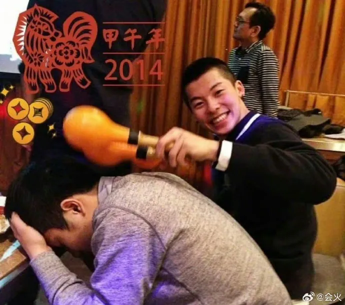 許光漢以往剃平頭的模樣。翻攝會火微博