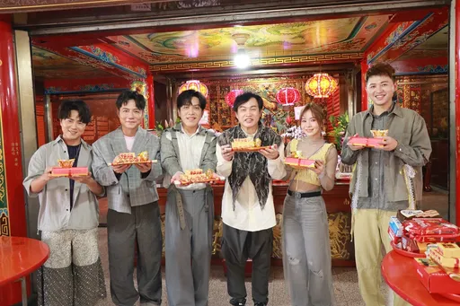 《綜藝一級棒》連兩週穩坐全國第一 康康拱收視破3她穿比基尼