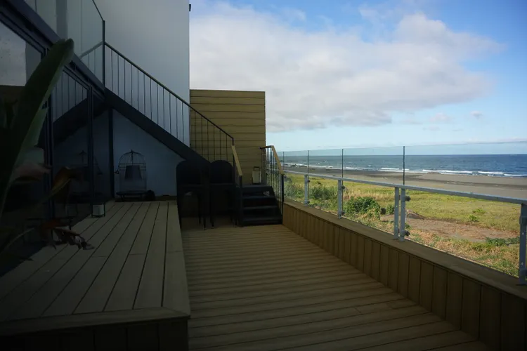 「芹仁特別室」1樓戶外陽台區。S.H.攝