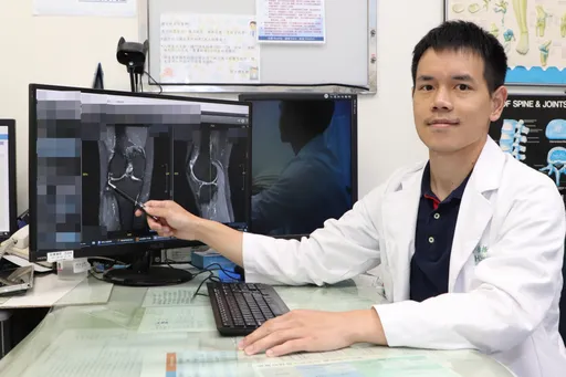 台中男看完NBA冠軍戰好熱血　呼朋鬥牛膝蓋半月板破裂！術後2個月重返賽場