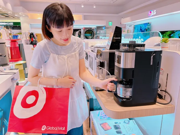 迎父親節、七夕情人節，Global Mall祭「八月放閃節」夏季卡有利刷GMpay最高享6%回饋、精選商品6折起