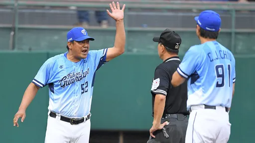 讓陳金鋒被驅逐的滿貫砲「證實是誤判」　聯盟道歉懲處