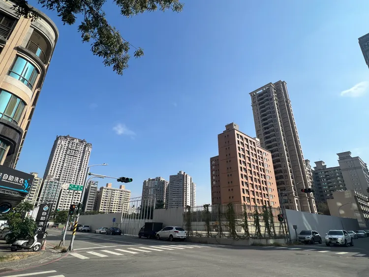 農16可開發土地有限，但區段重大建設多，未來國揚案規劃小坪數住宅，房價挑戰歷史新高。葉家銘攝