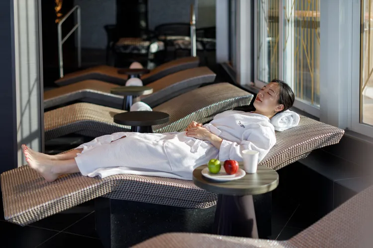 ▲愛美不打烊！Mandara Spa & Salon提供洗頭、美甲、身體SPA等多種選擇。