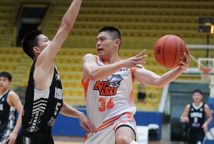 國立體大籃球隊的隊長徐宇煇也被認為是遺珠之一。大專體總提供