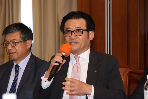 新光金以「新娘心情」分享　總座陳恩光：和台新算是愛情長跑