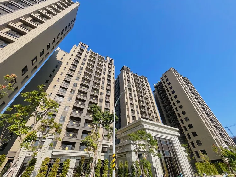 專家提醒，小心申貸買房，誤信炒房團「能提高貸款額度」的AB約詐騙話術。永慶提供