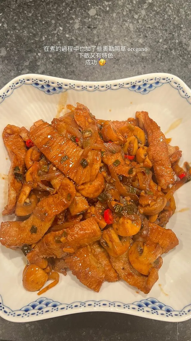 蔡依珊曬出一道料理完成品。翻攝蔡依珊IG