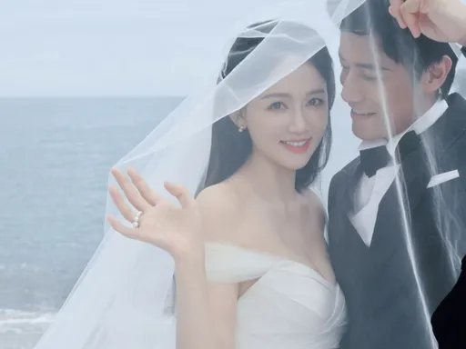 陈乔恩「终于穿上自己的婚纱」 包下定情地酒店大婚!明道儿子萌当花童