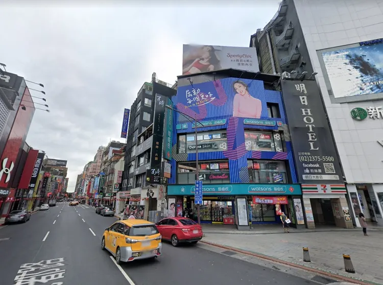 統計2023年韓客來台景點前5名，包含101、西門町等。翻攝google map