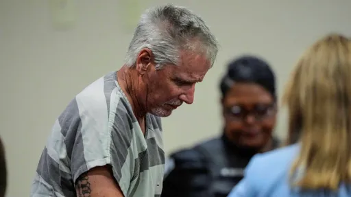 父竟罵「娘娘腔」送AR步槍? 美校園槍擊主嫌被逼成「男子漢」