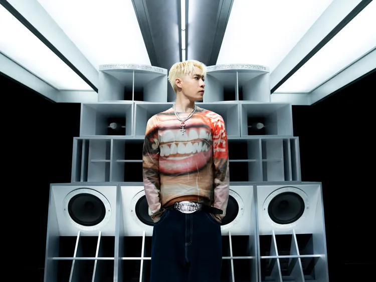 周湯豪將在年底重返台北小巨蛋開唱。環球音樂提供