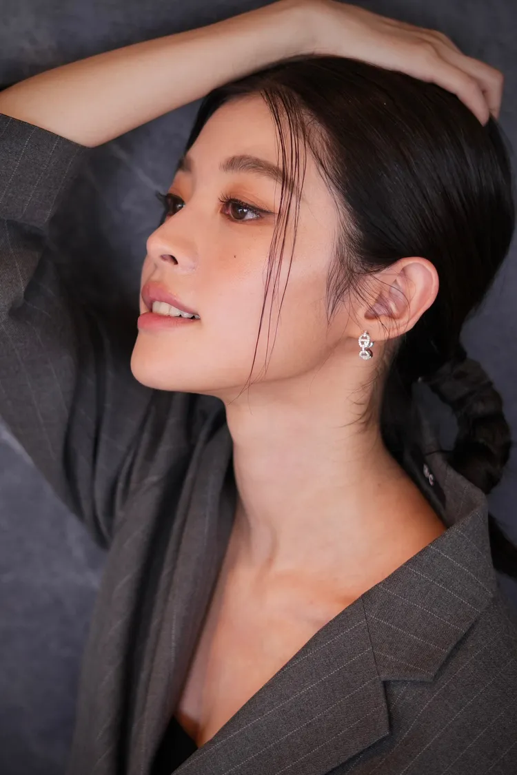 詹子萱在新生代演員裡表現很亮眼。彭欣偉攝影