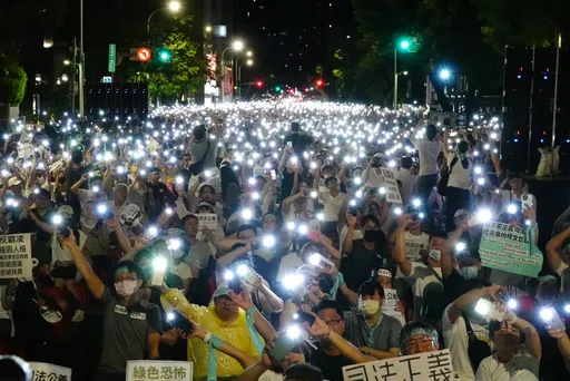 小草萬人集結令人刮目相看 游盈隆:根本之計還是「這件事」