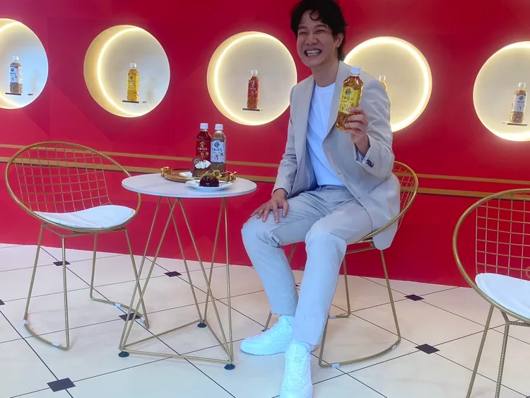 「午後の紅茶」邀請藝人薛仕凌擔任活動大使。業者提供