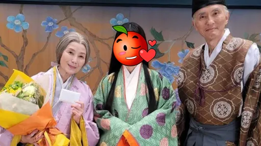 宮崎葵化身輝夜姬啃漢堡 38歲二寶媽可愛無敵