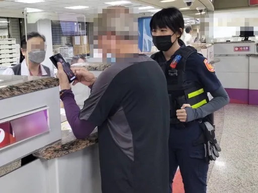 網婆PO「哭哭照」借68萬 台南8旬翁網路交友「暈船」險遭詐