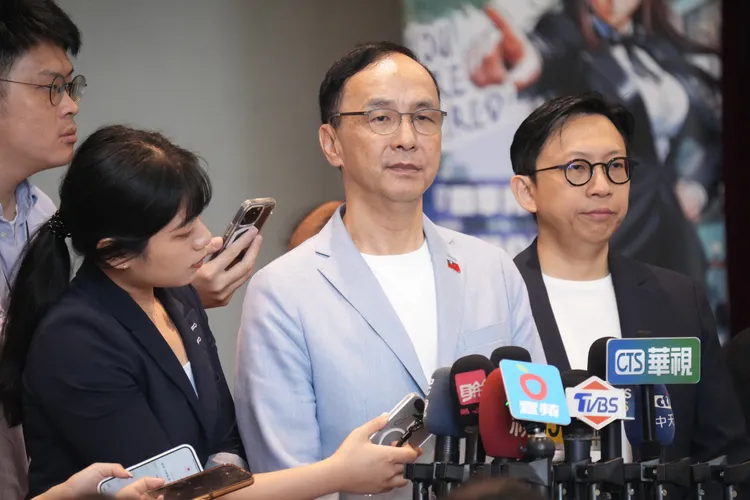 吳靜怡認為，藍白若持續在立法院上演國會跋扈爛戲碼、挺貪污犯罪，那2026年就會成為一個社會反轉力量。彭欣偉攝