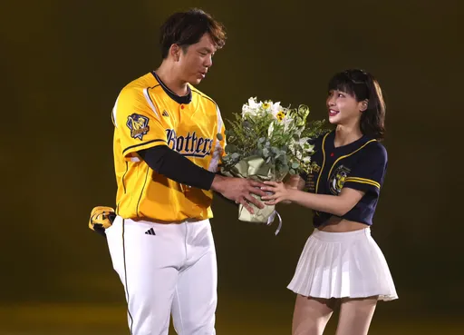 「總有一天要面對離別」　峮峮：周思齊在自己的時代寫下自己的故事