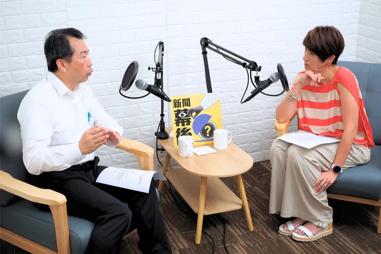 夏嘉璐(右)表示，曾經收到不明包裹，因為超商店員察覺有異，才沒有領取，險些成為詐騙受害者。TVBS提供