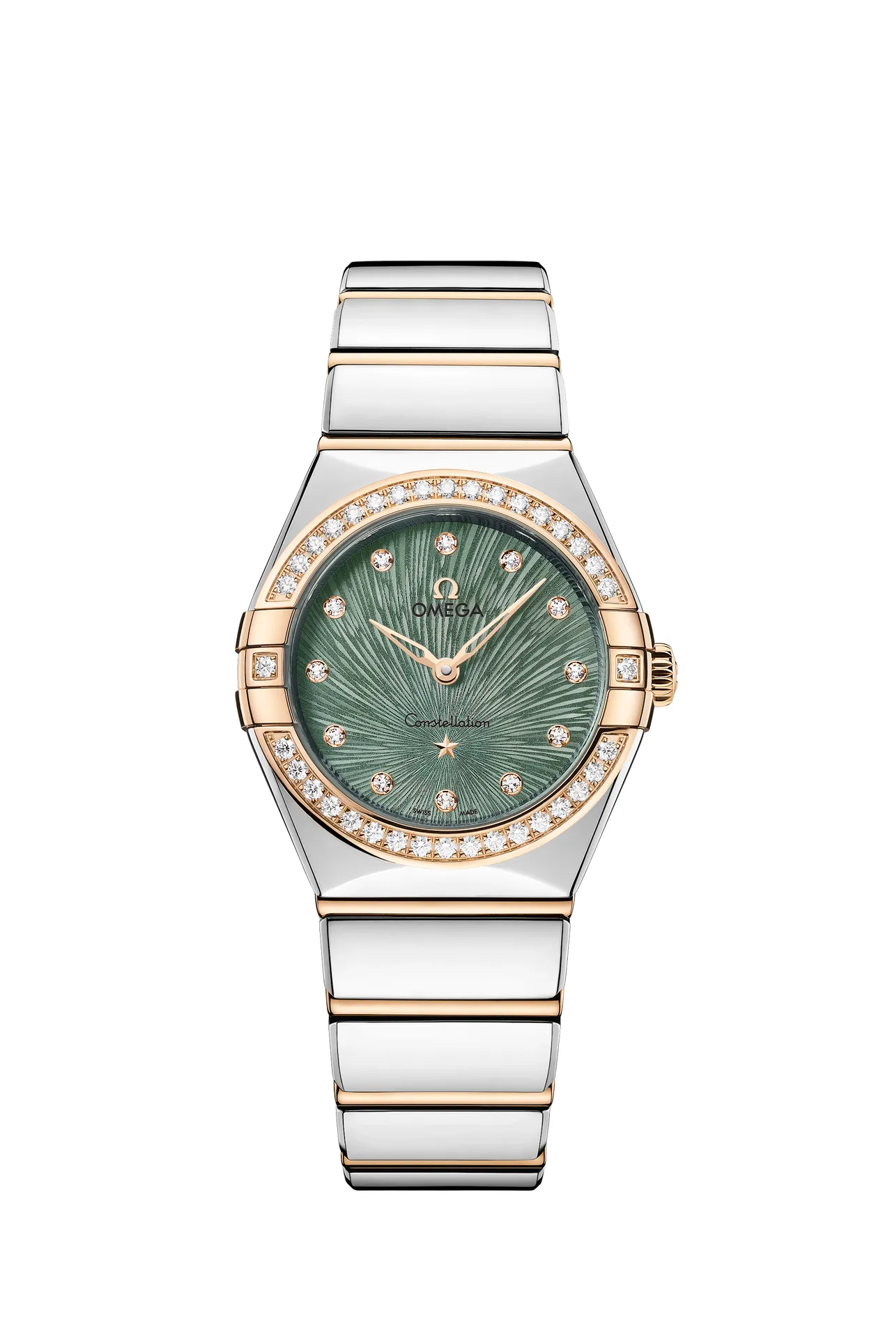 OMEGA星座系列28mm款腕錶,不鏽鋼Sedna金錶殼搭配不鏽鋼Sedna金錶鍊,35萬1000元。品牌提供