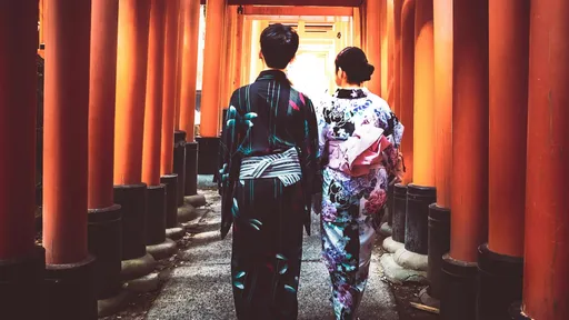 女友超用心！出國前自製「旅遊手冊」　網狂道賀：可以娶了吧