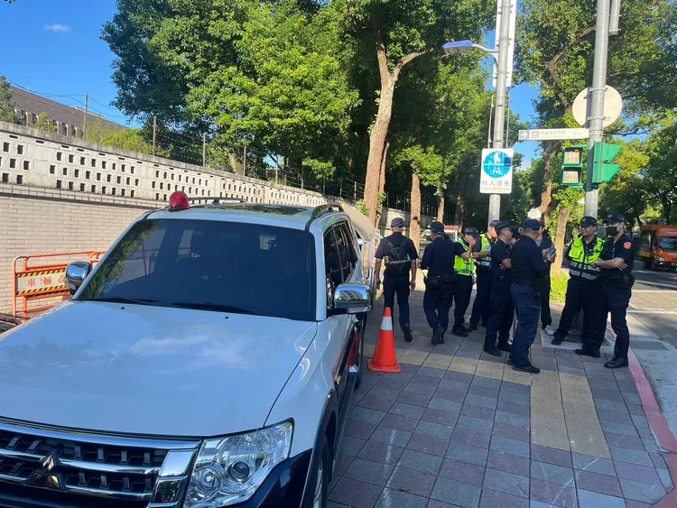 北市警動員400名警力。民眾提供