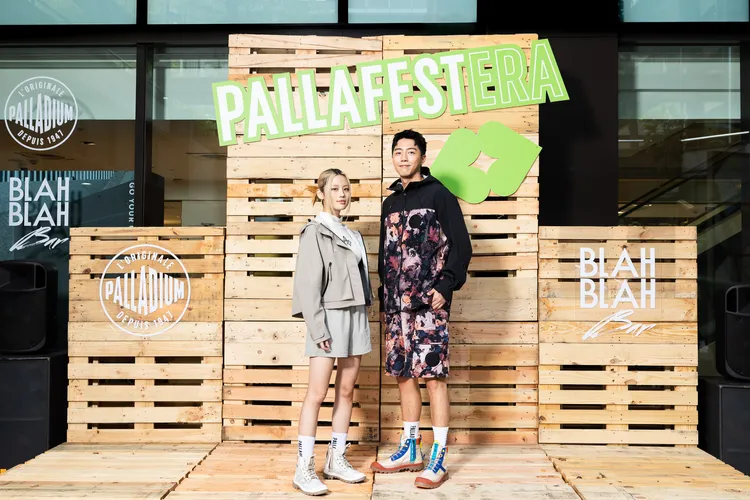 婷文（左）、蔡凡熙（右）搭配PALLADIUM橘標防水SPORTCUFF LT+ VPR系列。品牌提供