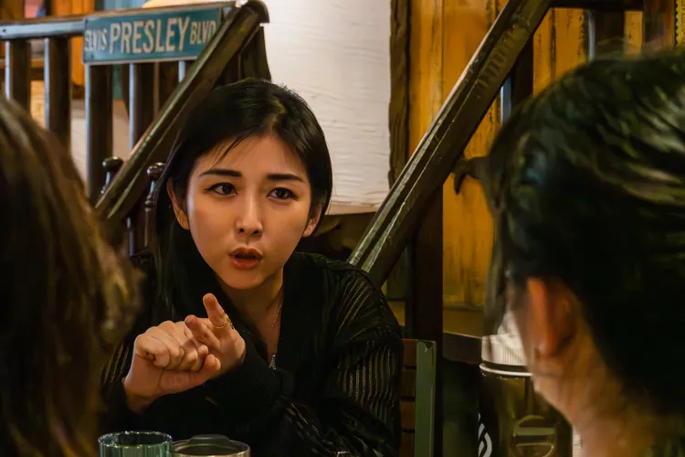 翡霖演藝經紀創辦人、愛席客整合行銷公司總經理王盈潔今年首度加入雄女家聚。翻攝畫面