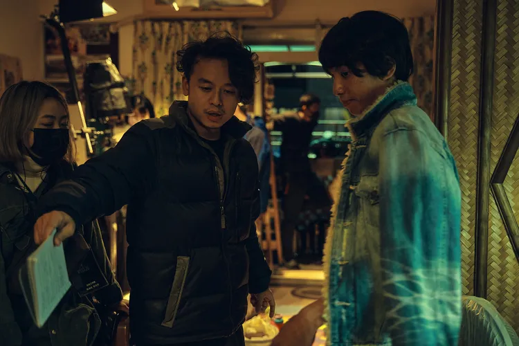 唐福睿（左）會抱著期待的心情參加金鐘獎。鏡文學提供