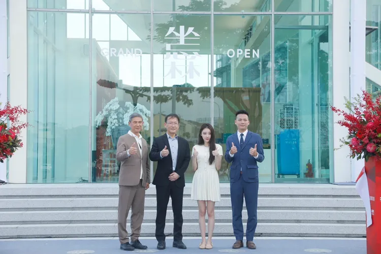 今日福裕「坐忘林」舉辦媒體參觀日，未來主軸將打造高端生活樣態住宅。葉家銘攝