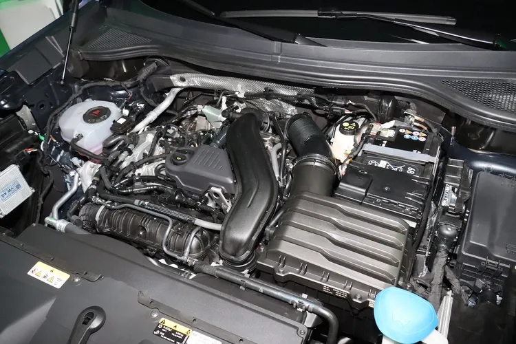 1.5 TSI e-TEC 引擎整合了第二代 mHEV 系統，提供150ps / 5000 – 6000rpm的最大馬力，同時25.5kgm的最大扭力也能於1500 – 3500rpm區間全數湧現。林浩昇攝