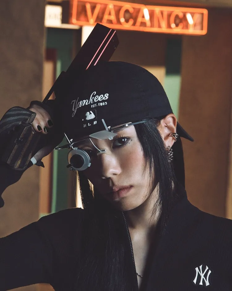 金藝智拍攝MLB KOREA廣告。翻攝k_yeji92 IG