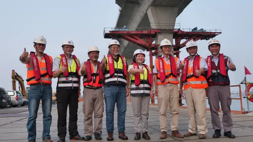 《最低工資法》首上路！許銘春勞長任內催生　114年最低工資再度調升至28590元