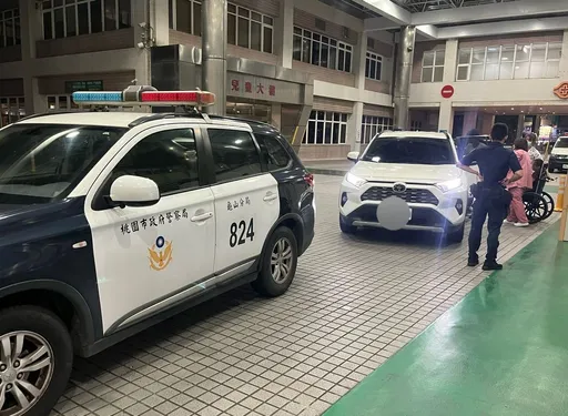 開車途中孕妻突陣痛!夫衝警所求援 龜山警開道僅10分鐘送醫順產