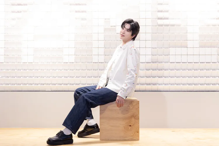 李成種自認左臉比較好看。COME ON JKSSP提供