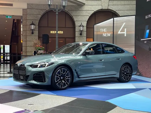 BMW 4系列Gran Coupé、i4小改款上市 四車型263萬元起